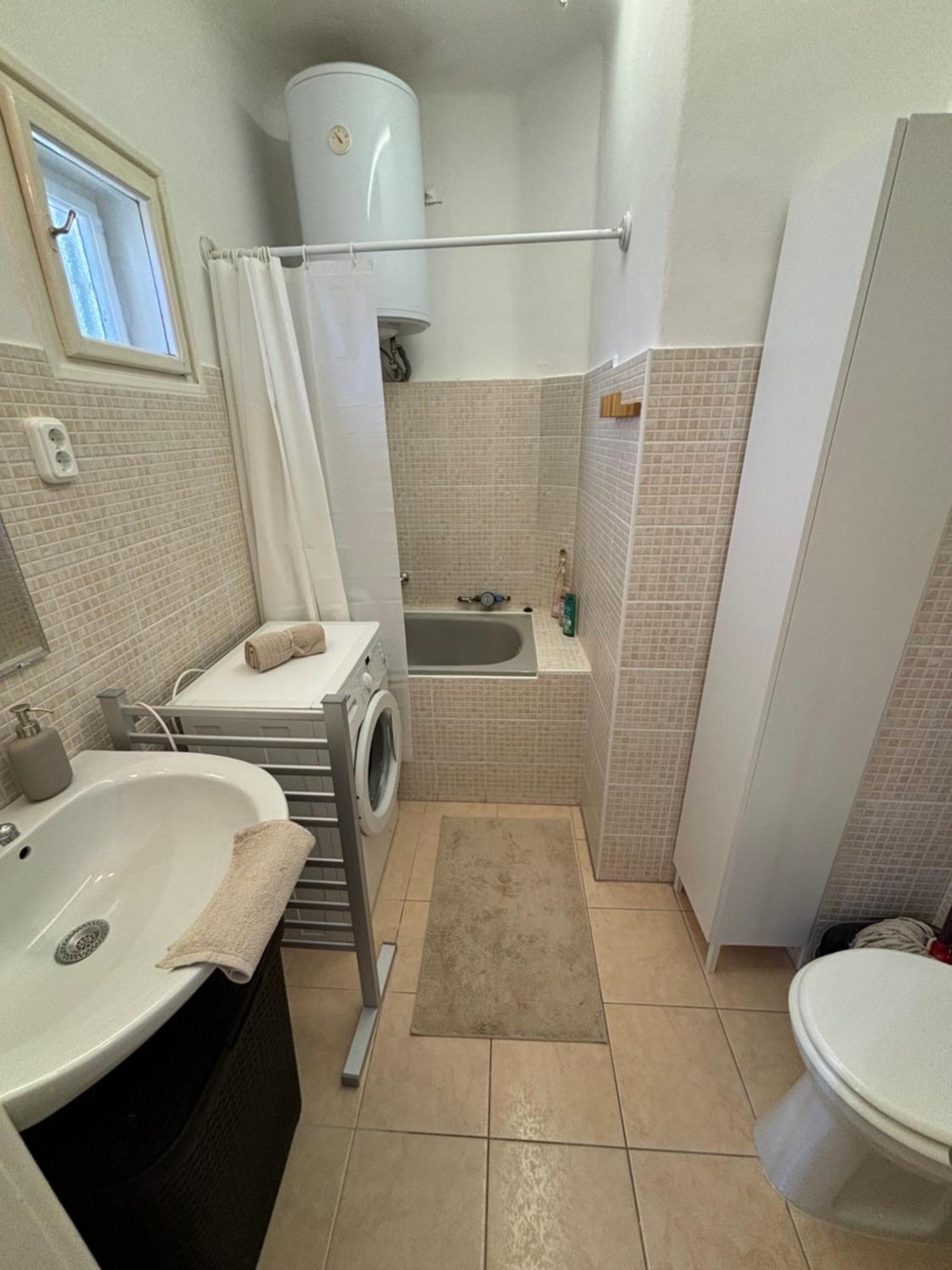 Downtown Hideaway Apartment Budapest